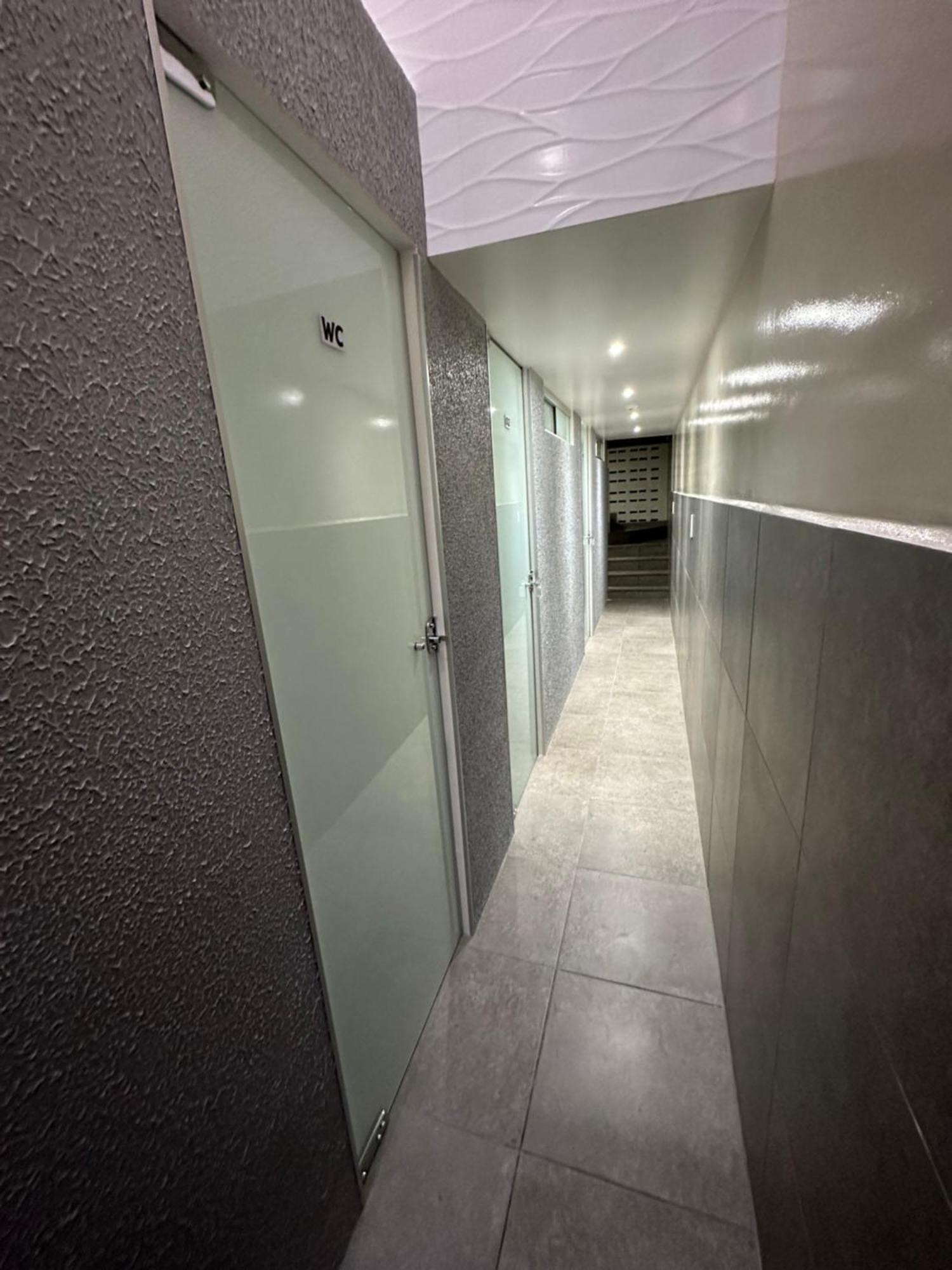 Privativo Com Banheiro Compartilhado,a 800mts Do Patio Do Forro Caruaru