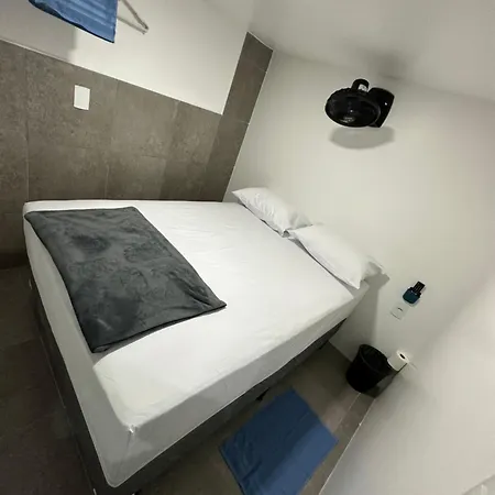 Quarto Privativo Com Banheiro Compartilhado,A 800Mts Do Patio Do Forro Caruaru Exterior photo