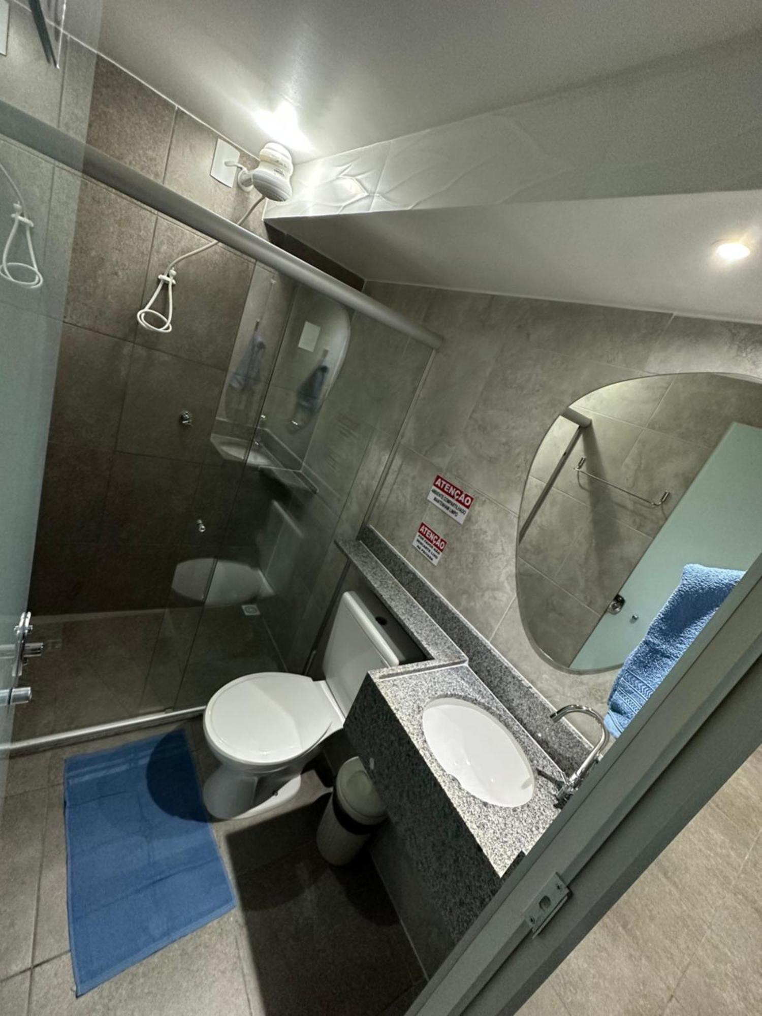 Privativo Com Banheiro Compartilhado,a 800mts Do Patio Do Forro Apartment